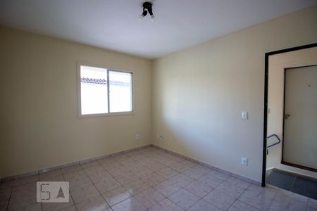 Sala de apartamento para alugar com 2 quartos, 58m² em Parque Residencial Eloy Chaves, Jundiaí