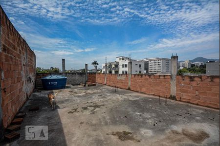 Casa à venda com 600m², 4 quartos e 2 vagas Casa à venda com 600m², 4 quartos e 2 vagasÁrea Externa