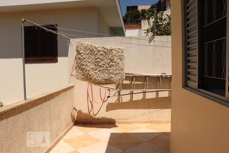 Casa à venda com 212m², 4 quartos e 4 vagasÁrea de Serviço