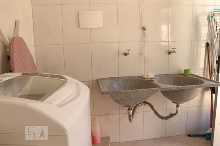 Casa à venda com 212m², 4 quartos e 4 vagasÁrea de Serviço