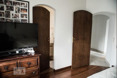 Apartamento para alugar com 290m², 3 quartos e 4 vagas Apartamento para alugar com 290m², 3 quartos e 4 vagasSuite 2