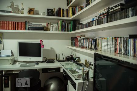 Apartamento para alugar com 290m², 3 quartos e 4 vagas Apartamento para alugar com 290m², 3 quartos e 4 vagasSuite 3