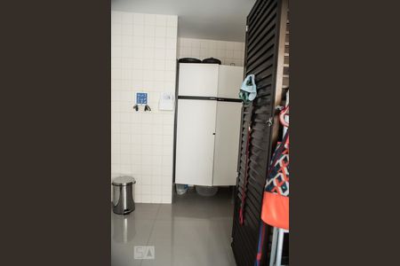 Apartamento para alugar com 290m², 3 quartos e 4 vagas Apartamento para alugar com 290m², 3 quartos e 4 vagasÁrea de Serviço