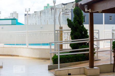 Apartamento à venda com 90m², 3 quartos e 2 vagas Apartamento à venda com 90m², 3 quartos e 2 vagasÁrea comum - Piscina