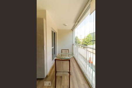 Studio à venda com 37m², 1 quarto e 1 vaga Studio à venda com 37m², 1 quarto e 1 vagaStudio