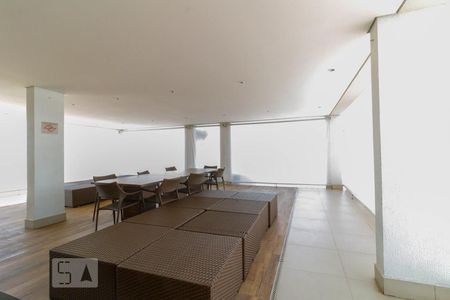 Studio à venda com 37m², 1 quarto e 1 vaga Studio à venda com 37m², 1 quarto e 1 vagaÁrea comum - Churrasqueira