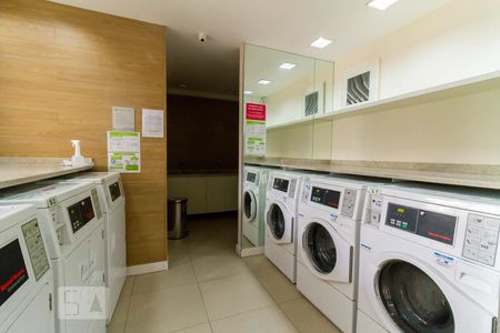 Studio à venda com 37m², 1 quarto e 1 vaga Studio à venda com 37m², 1 quarto e 1 vagaÁrea comum - Lavanderia