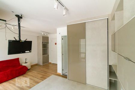 Studio à venda com 37m², 1 quarto e 1 vaga Studio à venda com 37m², 1 quarto e 1 vagaStudio