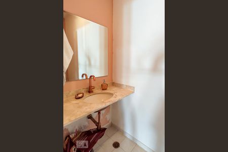 Casa de condomínio para alugar com 339m², 4 quartos e 3 vagasLavabo 2