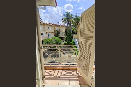 Casa de condomínio para alugar com 339m², 4 quartos e 3 vagasVaranda do Quarto 2