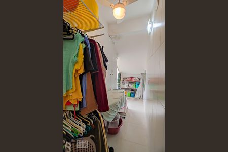 Casa de condomínio para alugar com 339m², 4 quartos e 3 vagasÁrea de Serviço