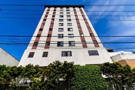Apartamento à venda com 68m², 3 quartos e 1 vaga Apartamento à venda com 68m², 3 quartos e 1 vagaFachada