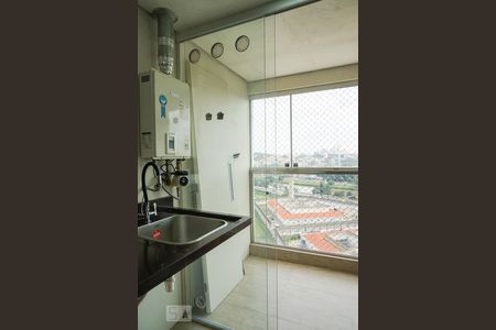 Apartamento à venda com 70m², 1 quarto e 1 vagaÁrea de Serviço