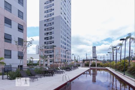 Apartamento à venda com 70m², 1 quarto e 1 vagaÁrea comum - Piscina