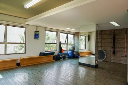 Apartamento à venda com 70m², 1 quarto e 1 vagaAcademia