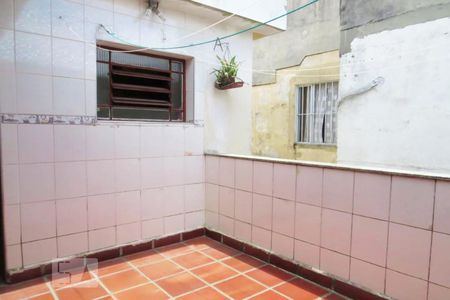 Casa de condomínio à venda com 125m², 3 quartos e 2 vagas Casa de condomínio à venda com 125m², 3 quartos e 2 vagasÁrea comum - Churrasqueira