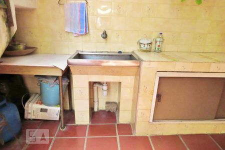 Casa de condomínio à venda com 125m², 3 quartos e 2 vagas Casa de condomínio à venda com 125m², 3 quartos e 2 vagasÁrea de Serviço/Quintal