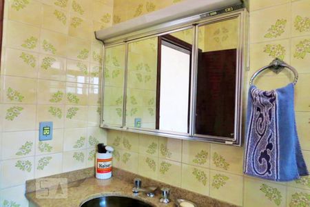 Casa de condomínio à venda com 125m², 3 quartos e 2 vagas Casa de condomínio à venda com 125m², 3 quartos e 2 vagasBanheiro