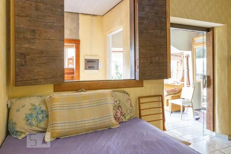 Casa à venda com 150m², 2 quartos e 1 vaga Casa à venda com 150m², 2 quartos e 1 vagaSala 2