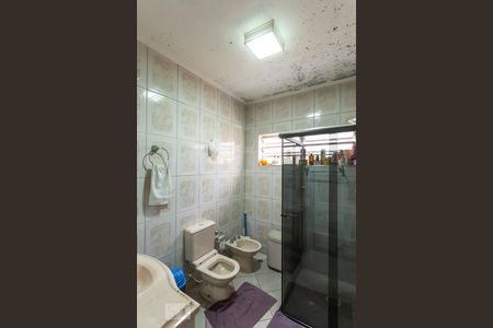 Casa à venda com 366m², 6 quartos e 5 vagasBanheiro do Quarto 3