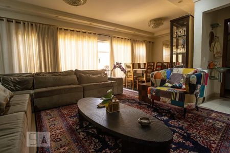 Sala de Estar de casa à venda com 6 quartos, 366m² em Nova Petrópolis, São Bernardo do Campo