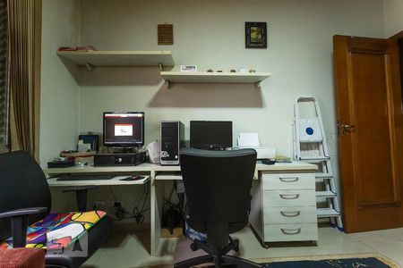 Quarto 1 de casa à venda com 6 quartos, 366m² em Nova Petrópolis, São Bernardo do Campo