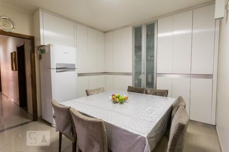 Casa à venda com 366m², 6 quartos e 5 vagasCopa