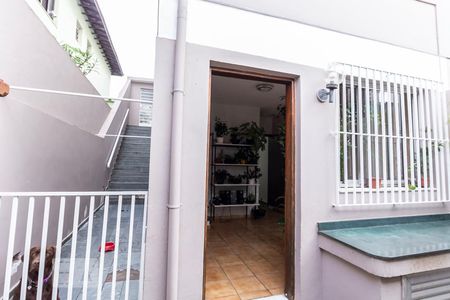 Casa à venda com 150m², 3 quartos e 3 vagas Casa à venda com 150m², 3 quartos e 3 vagasÁrea de Serviço