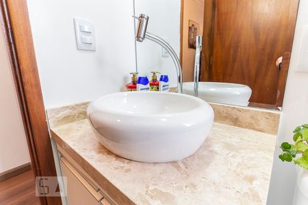 Casa à venda com 150m², 3 quartos e 3 vagas Casa à venda com 150m², 3 quartos e 3 vagasBanheiro - Torneira