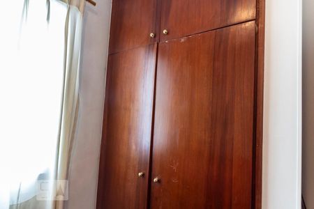 Casa à venda com 150m², 3 quartos e 3 vagas Casa à venda com 150m², 3 quartos e 3 vagasQuarto 2