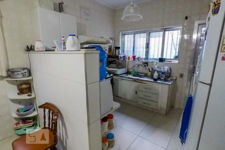 Casa à venda com 200m², 3 quartos e 2 vagasCozinha