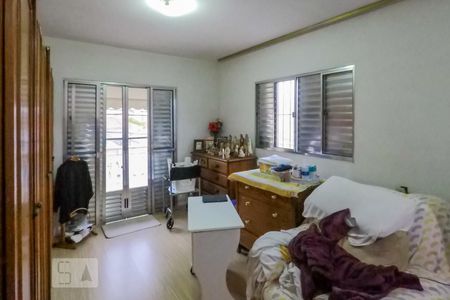 Casa à venda com 200m², 3 quartos e 2 vagasQuarto 3 - suite