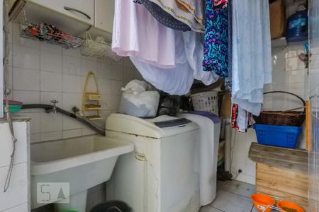 Casa à venda com 200m², 3 quartos e 2 vagasLavanderia