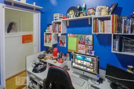 Casa à venda com 200m², 3 quartos e 2 vagasQuarto 2