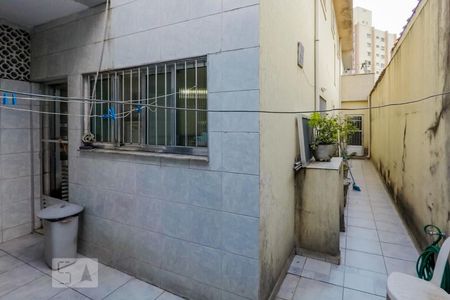 Casa à venda com 200m², 3 quartos e 2 vagasQuintal