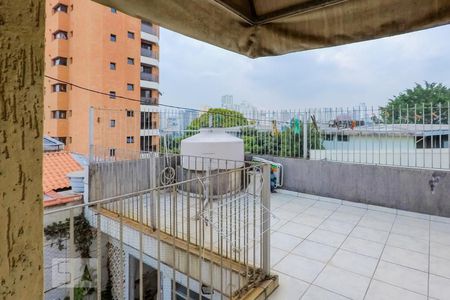 Casa à venda com 200m², 3 quartos e 2 vagasSacada Quarto 1