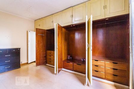 Apartamento à venda com 130m², 2 quartos e sem vaga Apartamento à venda com 130m², 2 quartos e sem vagaSuíte