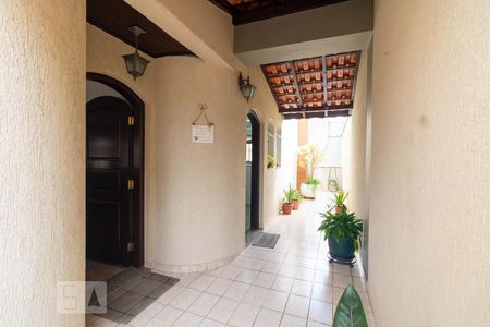 Casa à venda com 354m², 4 quartos e 6 vagasÁrea Externa