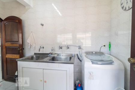 Casa à venda com 354m², 4 quartos e 6 vagasÁrea de Serviço