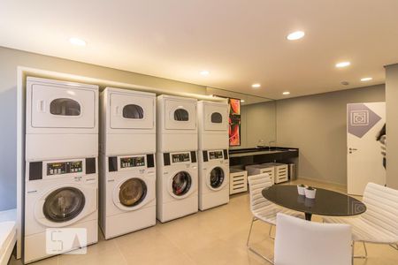 Studio à venda com 36m², 1 quarto e sem vaga Studio à venda com 36m², 1 quarto e sem vagaÁrea comum