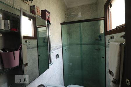 Casa à venda com 233m², 3 quartos e 5 vagasBanheiro da Suíte 3