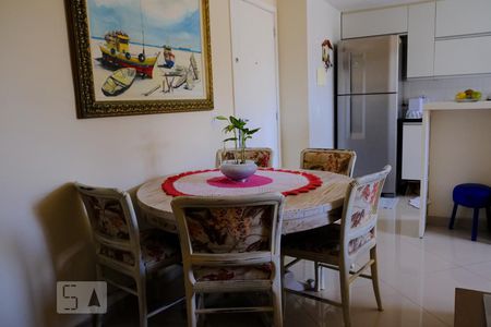 Sala de apartamento para alugar com 3 quartos, 80m² em Taquara, Rio de Janeiro