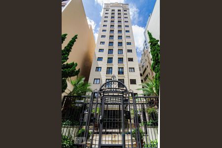 Apartamento para alugar com 37m², 1 quarto e 1 vaga Apartamento para alugar com 37m², 1 quarto e 1 vagaFachada