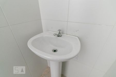 Casa de condomínio à venda com 60m², 2 quartos e 1 vaga Casa de condomínio à venda com 60m², 2 quartos e 1 vagaBanheiro 1