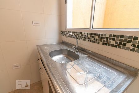 Casa de condomínio à venda com 60m², 2 quartos e 1 vaga Casa de condomínio à venda com 60m², 2 quartos e 1 vagaCozinha