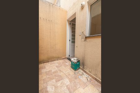 Casa de condomínio à venda com 60m², 2 quartos e 1 vaga Casa de condomínio à venda com 60m², 2 quartos e 1 vagaÁrea de Serviço