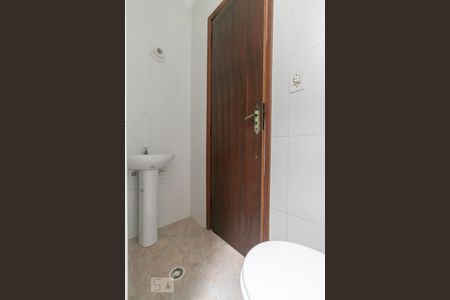 Casa de condomínio à venda com 60m², 2 quartos e 1 vaga Casa de condomínio à venda com 60m², 2 quartos e 1 vagaBanheiro 1