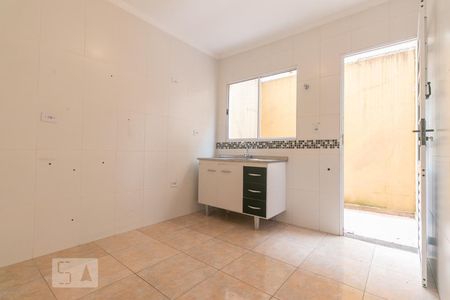 Casa de condomínio à venda com 60m², 2 quartos e 1 vaga Casa de condomínio à venda com 60m², 2 quartos e 1 vagaCozinha