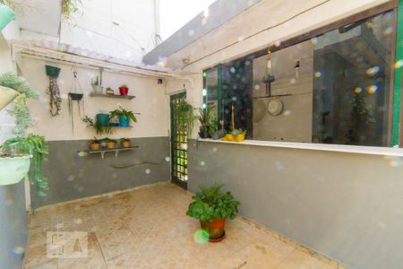 Casa para alugar com 275m², 4 quartos e 2 vagas Casa para alugar com 275m², 4 quartos e 2 vagasQuintal