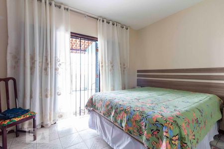 Casa à venda com 218m², 3 quartos e 2 vagas Casa à venda com 218m², 3 quartos e 2 vagasQuarto 1 - Suite